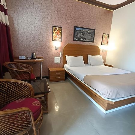 Ellora Heritage Resort Buitenkant foto