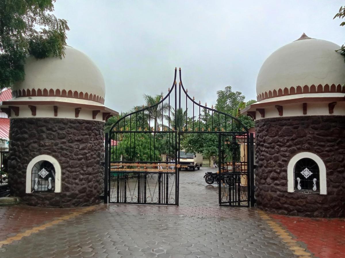 Ellora Heritage Resort Buitenkant foto