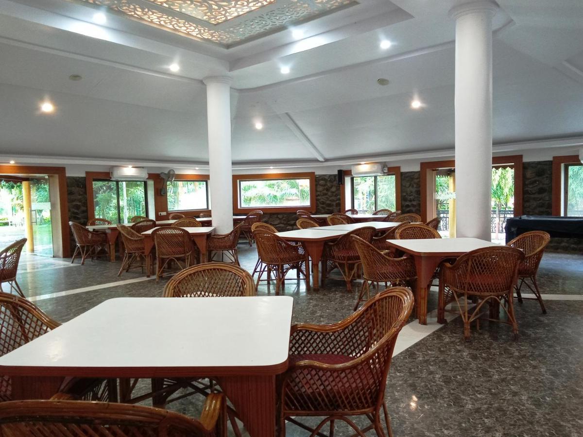 Ellora Heritage Resort Buitenkant foto