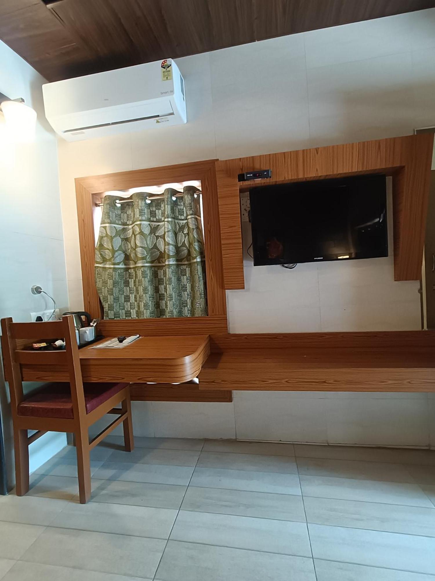 Ellora Heritage Resort Buitenkant foto