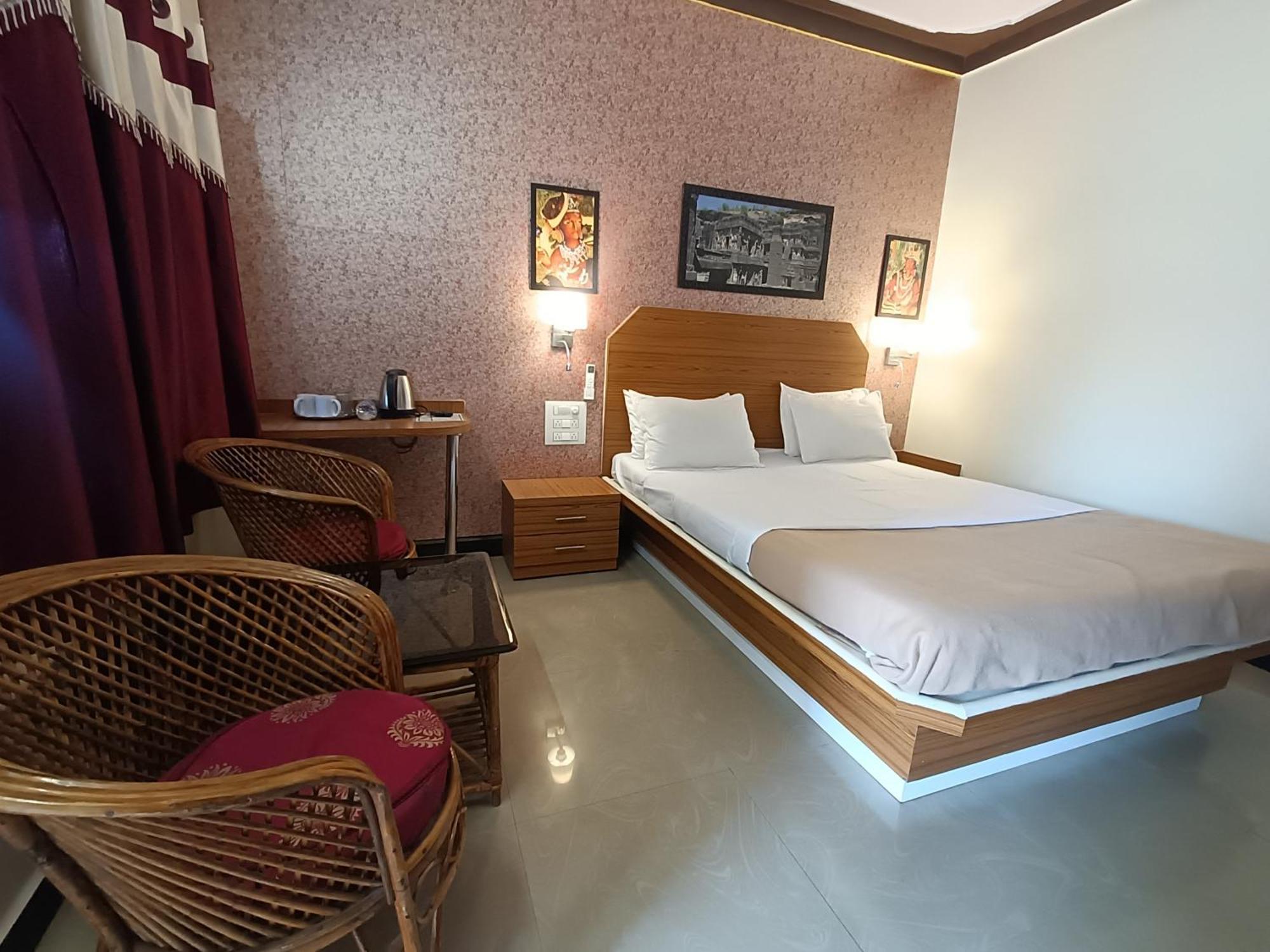 Ellora Heritage Resort Buitenkant foto
