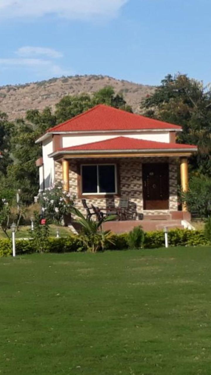 Ellora Heritage Resort Buitenkant foto